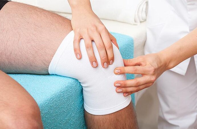 The therapeutic poultice helps relieve pain in the joints of the limbs. 